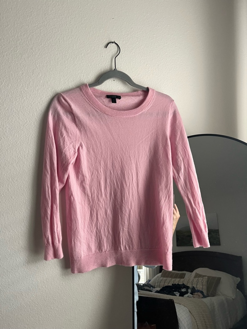 J. Crew Light Pink Crewneck Sweater, 100% Merino Wool. Size Medium